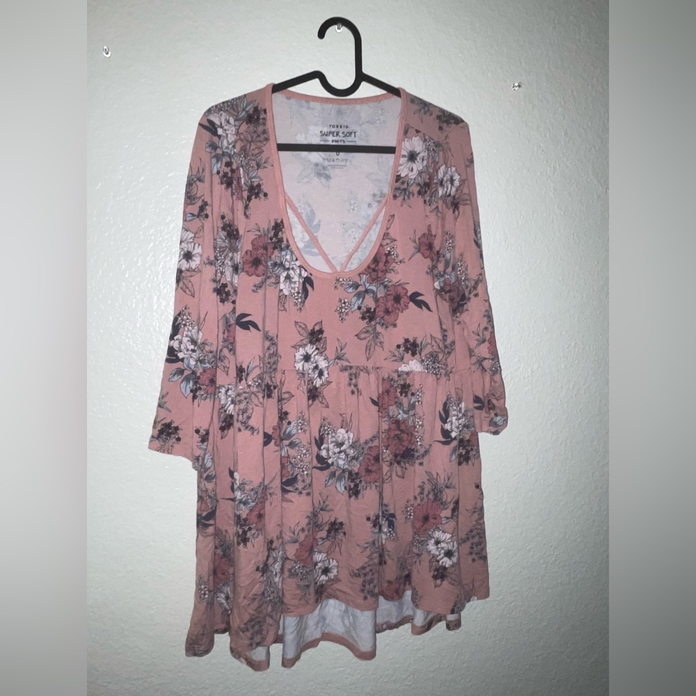 Torrid Pink Floral Top - Size 0